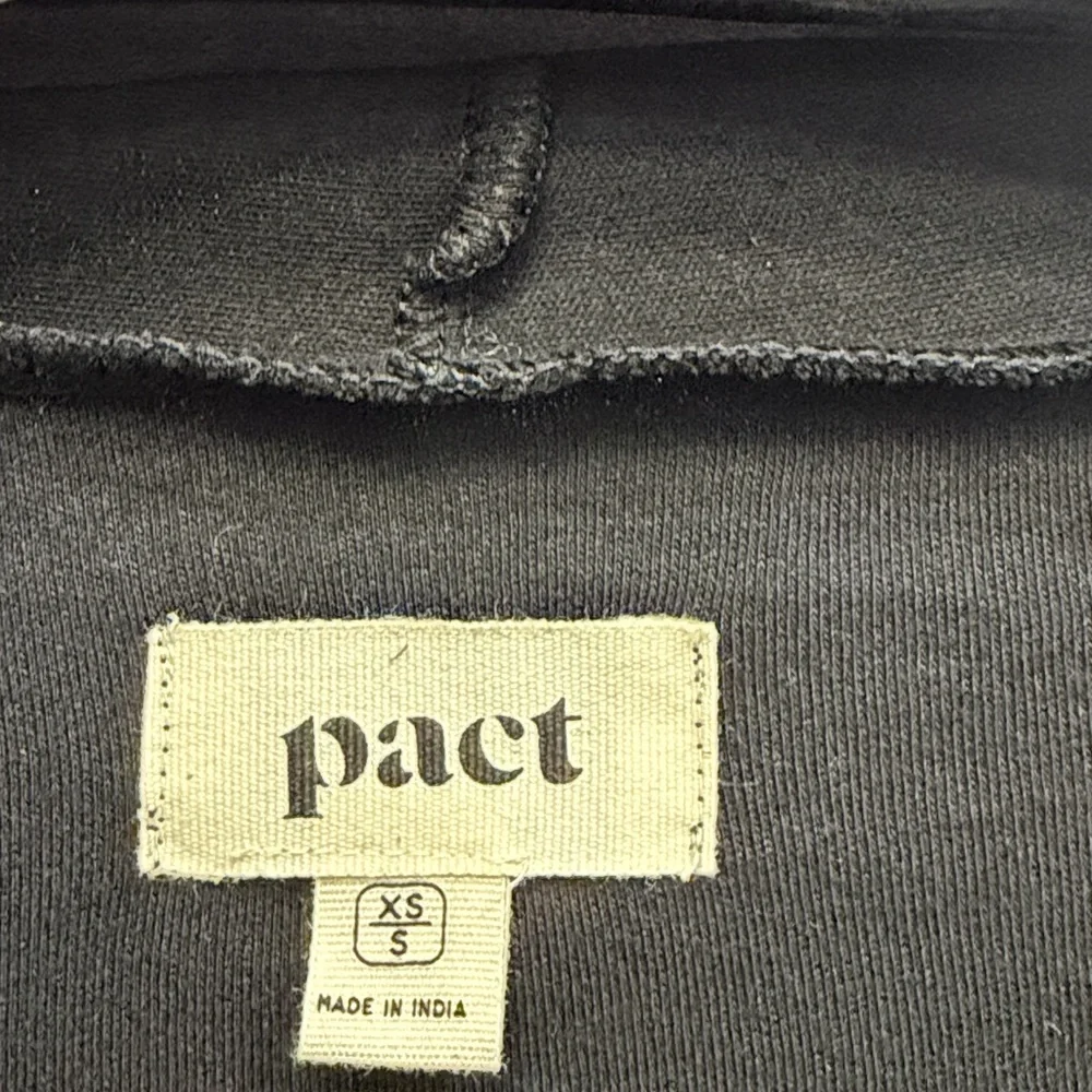 PACT Organic Cotton Airplane Wrap Cardigan Black Open Front Pockets‎ Capsule